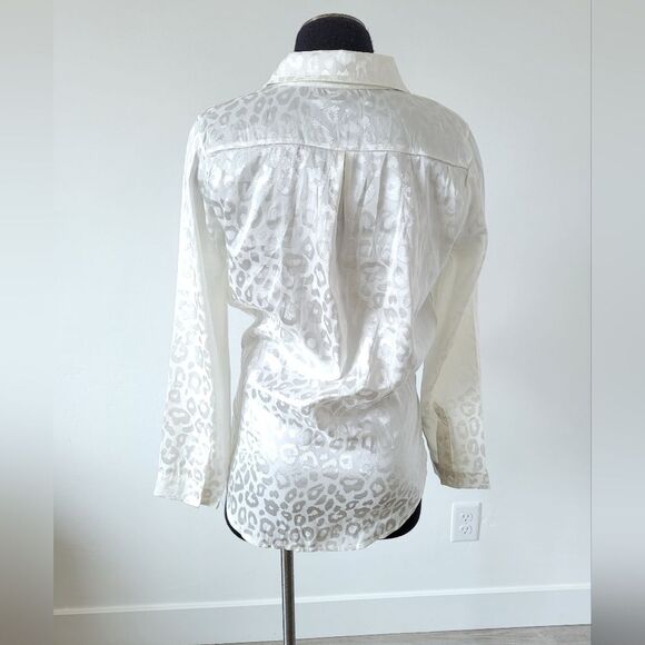 Ivory Animal Print Blouse Jaquard Embossed Satin Semi Sheer Cream Size Small - Picture 4 of 12